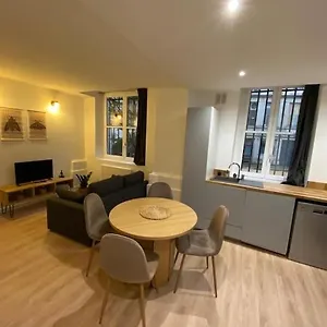 Cozy 1br+sofa Bed In Center Apartment