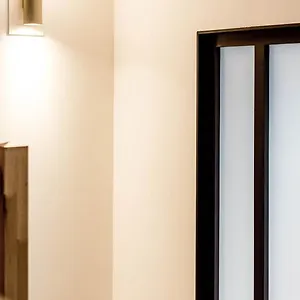 High-end Overlooking The Quays Ail Apartment