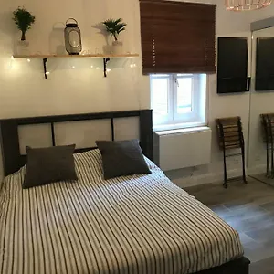Studio Au Cœur De Appartement